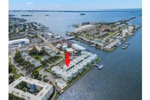 464 N Paula Dr #207, DUNEDIN