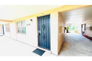 4702 Michael Ct #143, TAMPA