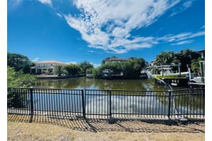 2107 S West Shore Blvd, TAMPA