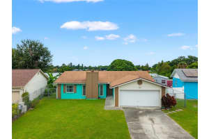 835 Buttercup Dr, LAKELAND