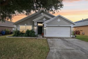 309 Jessamine Dr, DAVENPORT