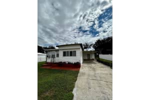 39024 Ola Ave, ZEPHYRHILLS