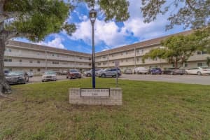 2441 Persian Dr #61, CLEARWATER
