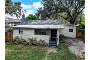 303 E 130th Ave, TAMPA