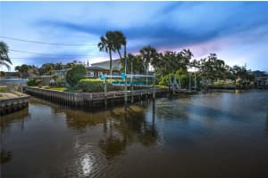 4288 86th Way N #20, ST PETERSBURG