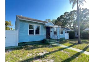 4754 1st Ave N, ST PETERSBURG