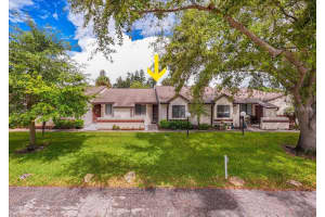 6104 39th Ave W, BRADENTON