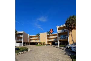 11605 3rd St E #306, TREASURE ISLAND