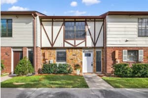 3403 Sunrise Villas Ct S, TAMPA