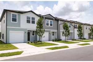 3628 Spire Dr, DAVENPORT