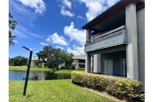 10263 Gandy Blvd N #413, ST PETERSBURG