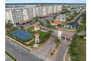 17715 Gulf Blvd #302, REDINGTON SHORES
