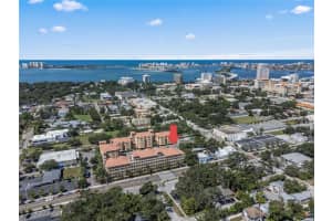 642 Wells Ct #302, CLEARWATER