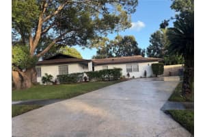 5207 Burr Pl, SEFFNER