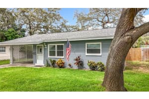 6251 2nd Ave S, ST PETERSBURG