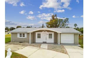 3704 Oakhurst Dr, HOLIDAY