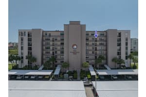 7600 Sun Island Dr S #703, SOUTH PASADENA