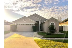 1442 Lake Shore Ranch Dr, SEFFNER
