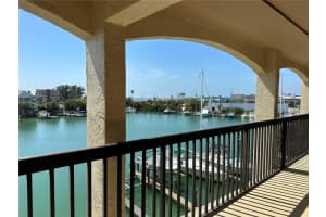 12500 Capri Cir N #401, TREASURE ISLAND