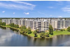 1200 Country Club Dr #1101, LARGO