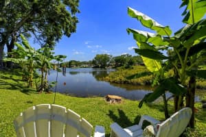 1393 Chesterfield Dr, DUNEDIN