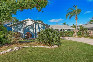 5630 Venetian Blvd Ne, ST PETERSBURG