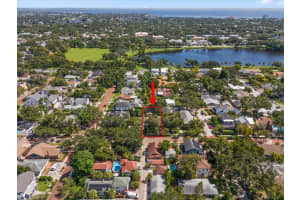 1925 8th St N, ST PETERSBURG