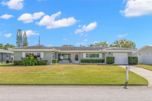 2196 Indian Ave S, BELLEAIR BLUFFS 2196 Indian Ave S, BELLEAIR BLUFFS