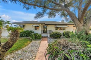4151 Belle Vista Dr, ST PETE BEACH