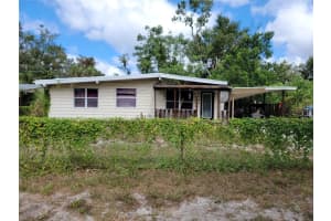 926 E 120th Ave, TAMPA