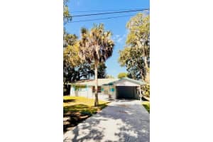 6125 Beacon Point Dr, WEEKI WACHEE