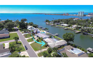 6747 28th St S, ST PETERSBURG