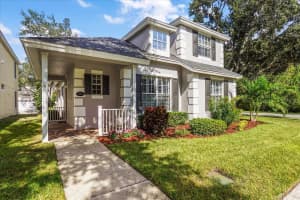 9002 Spring Garden Way, TAMPA