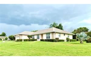 2130 Saxon Ln, LAKELAND