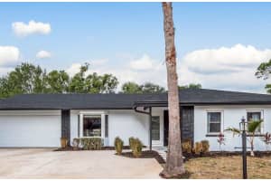 1762 Bayshore Blvd, DUNEDIN