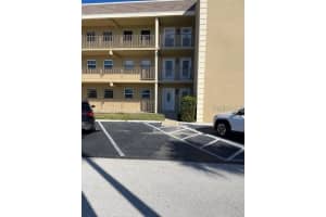 1 Boca Ciega Point Blvd #115, ST PETERSBURG