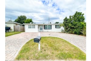 10491 117th Dr, LARGO