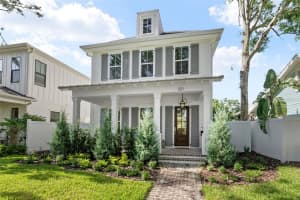 321 12th Ave Ne, ST PETERSBURG