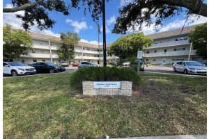 2440 World Parkway Blvd #60, CLEARWATER