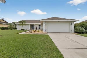 5893 Manchester Dr W, LAKELAND