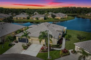 2507 Sapphire Greens Ln #32, SUN CITY CENTER