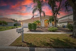 10734 Banfield Dr, RIVERVIEW