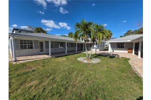 14225 Palm St #2, MADEIRA BEACH 14225 Palm St #2, MADEIRA BEACH