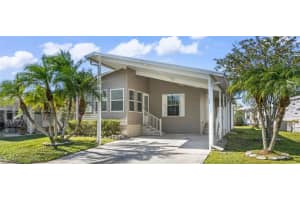 468 Trout Ln, OLDSMAR