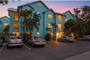 3002 W Cleveland St #e10, TAMPA