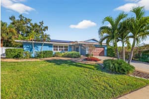 11275 Apache Pl, LARGO