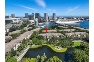 606 Seascape Way #606, TAMPA
