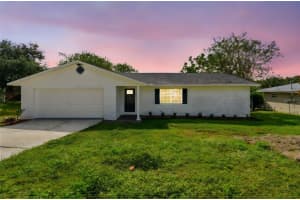 1937 Suzanne Ln, LAKELAND