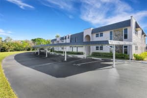 212 Fernwood Cir #212, SEMINOLE