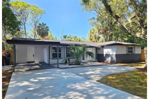 9218 Memorial Hwy, TAMPA